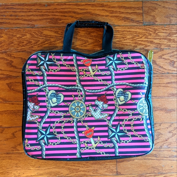 Betsy Johnson Sailor laptop, handbag, briefcase - Picture 2 of 5